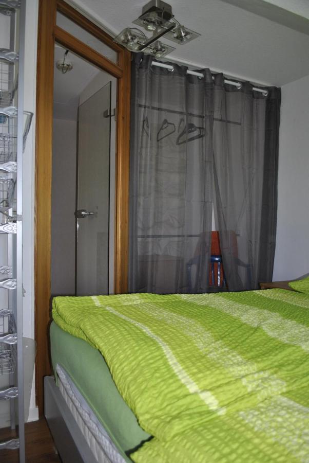 gemütliche Zimmer im Einfamilienhaus Köln Exterior foto